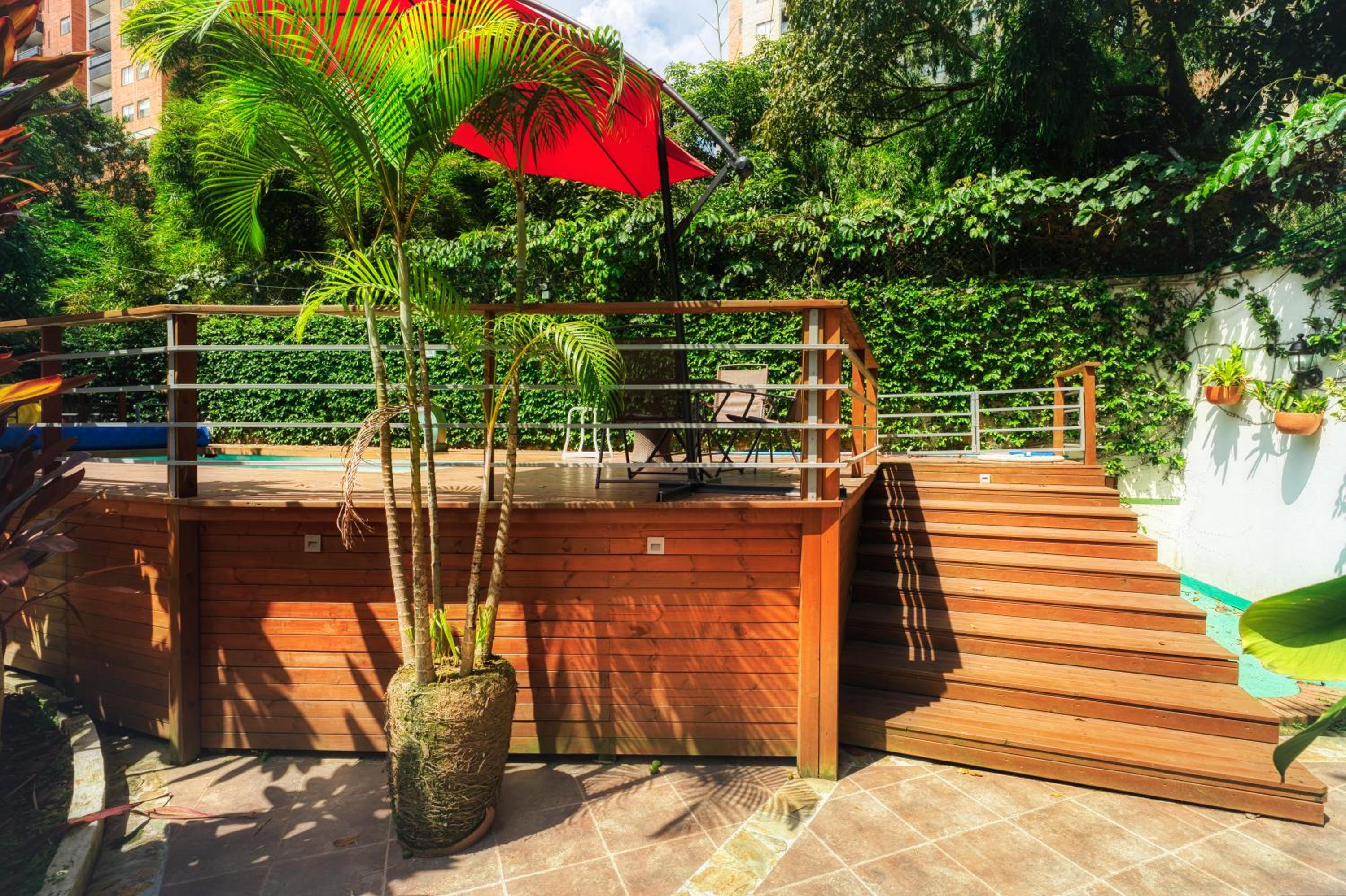 Nice Mansion AC 6BR Pool,Básquet,Playground,Games