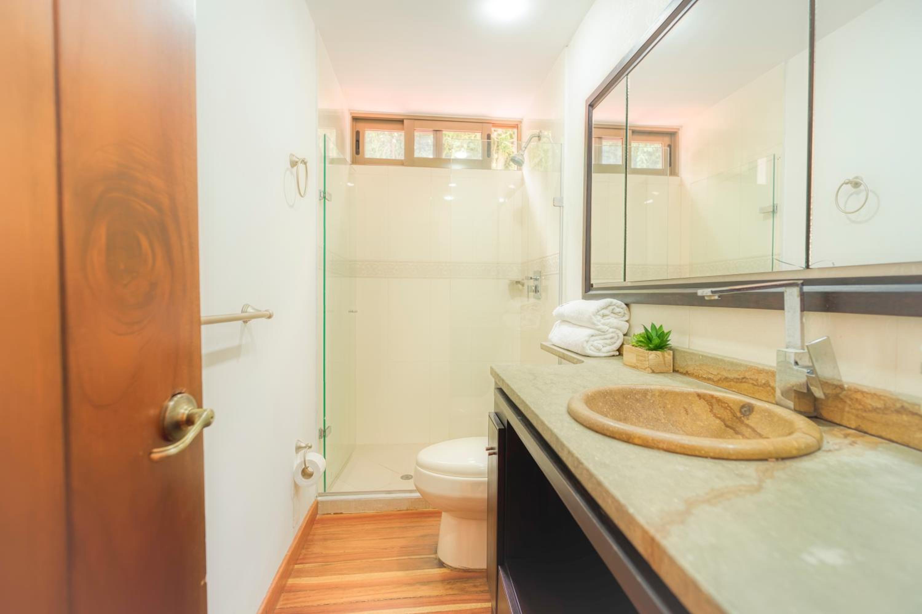 Nice Mansion AC 6BR Pool,Básquet,Playground,Games