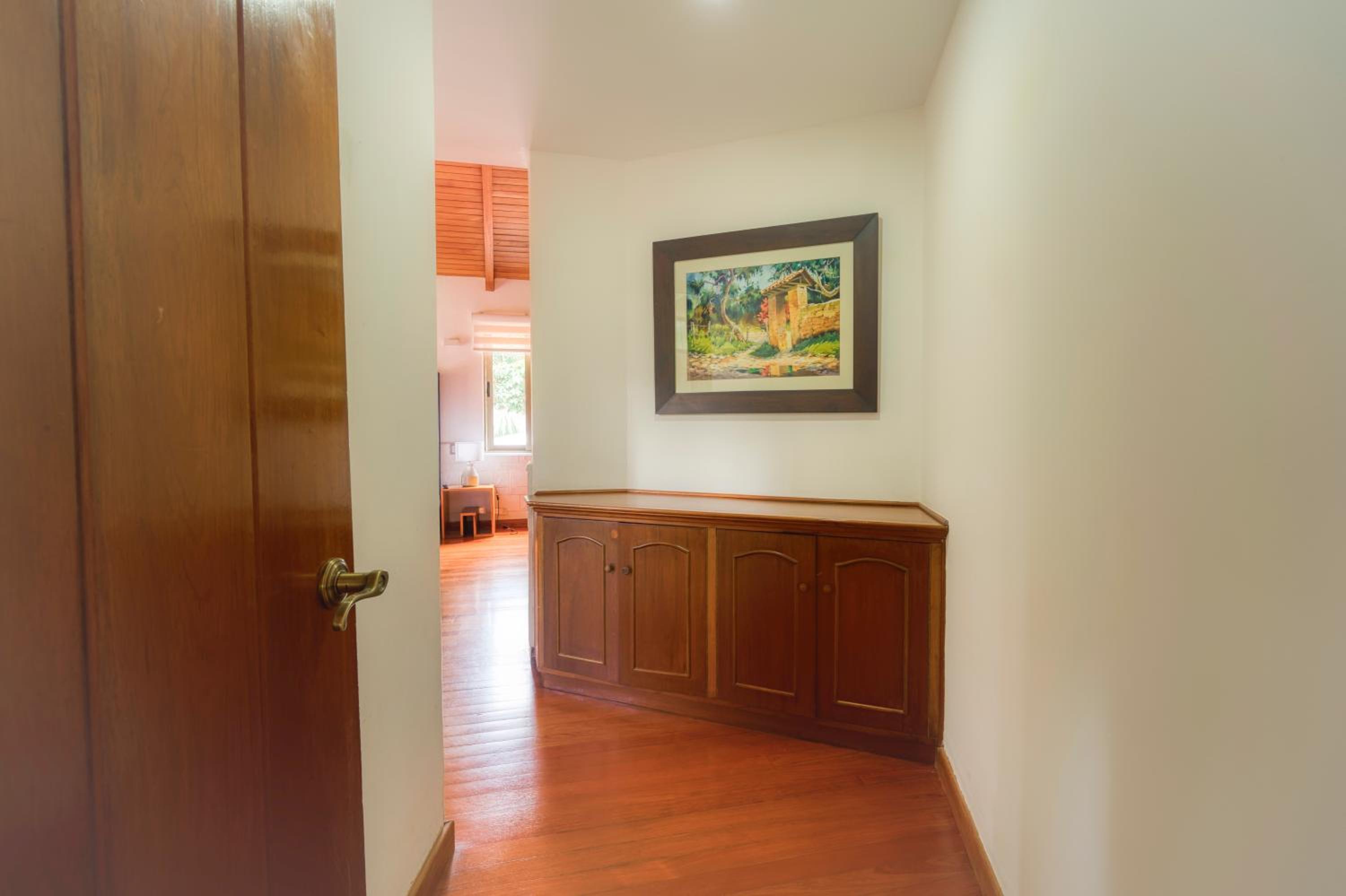 Nice Mansion AC 6BR Pool,Básquet,Playground,Games
