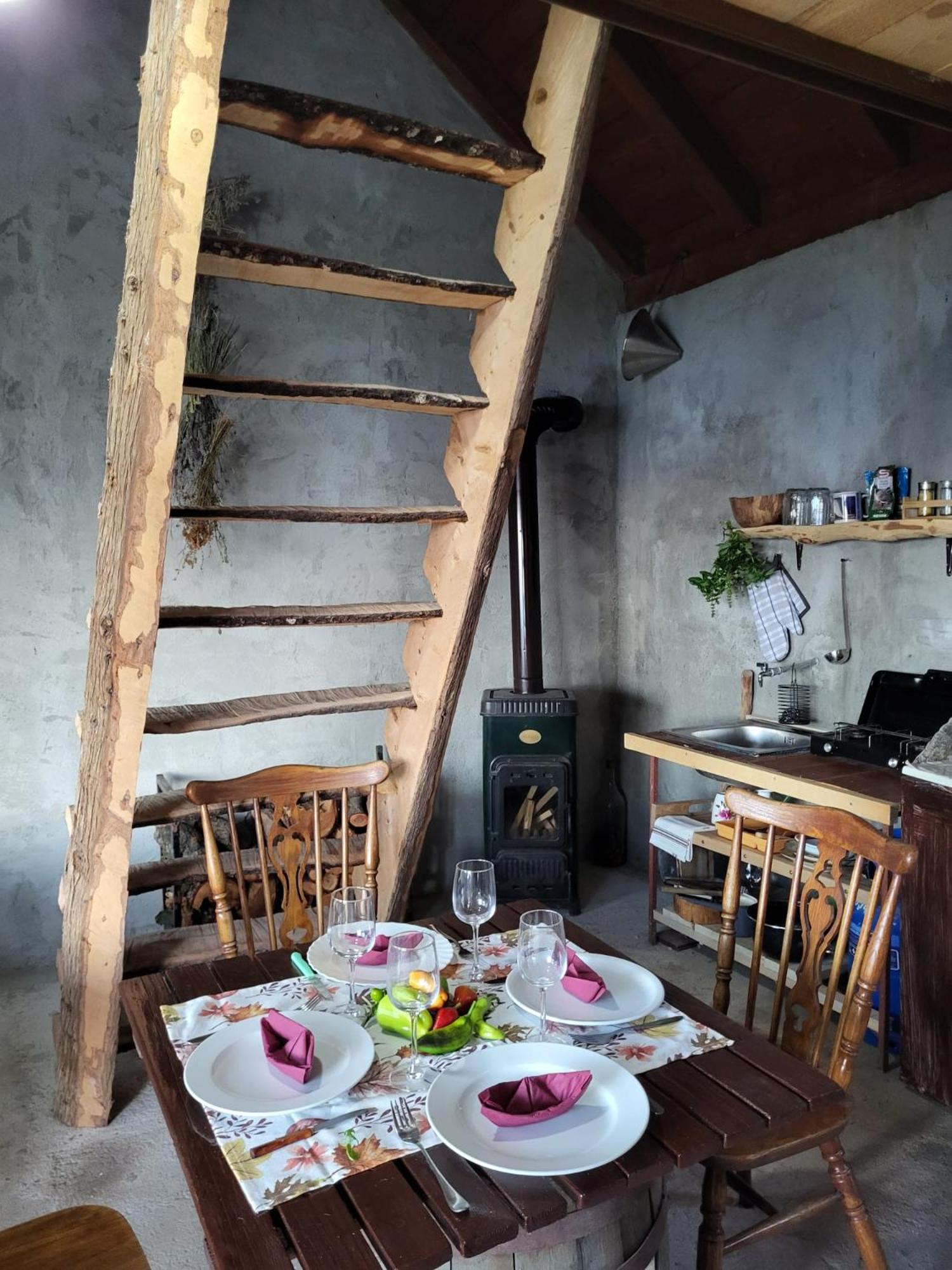 Miki's Little House view 4