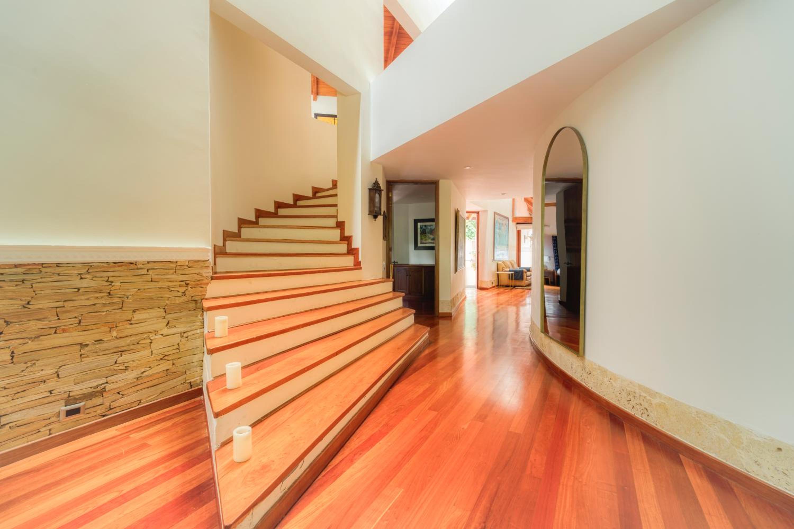 Nice Mansion AC 6BR Pool,Básquet,Playground,Games