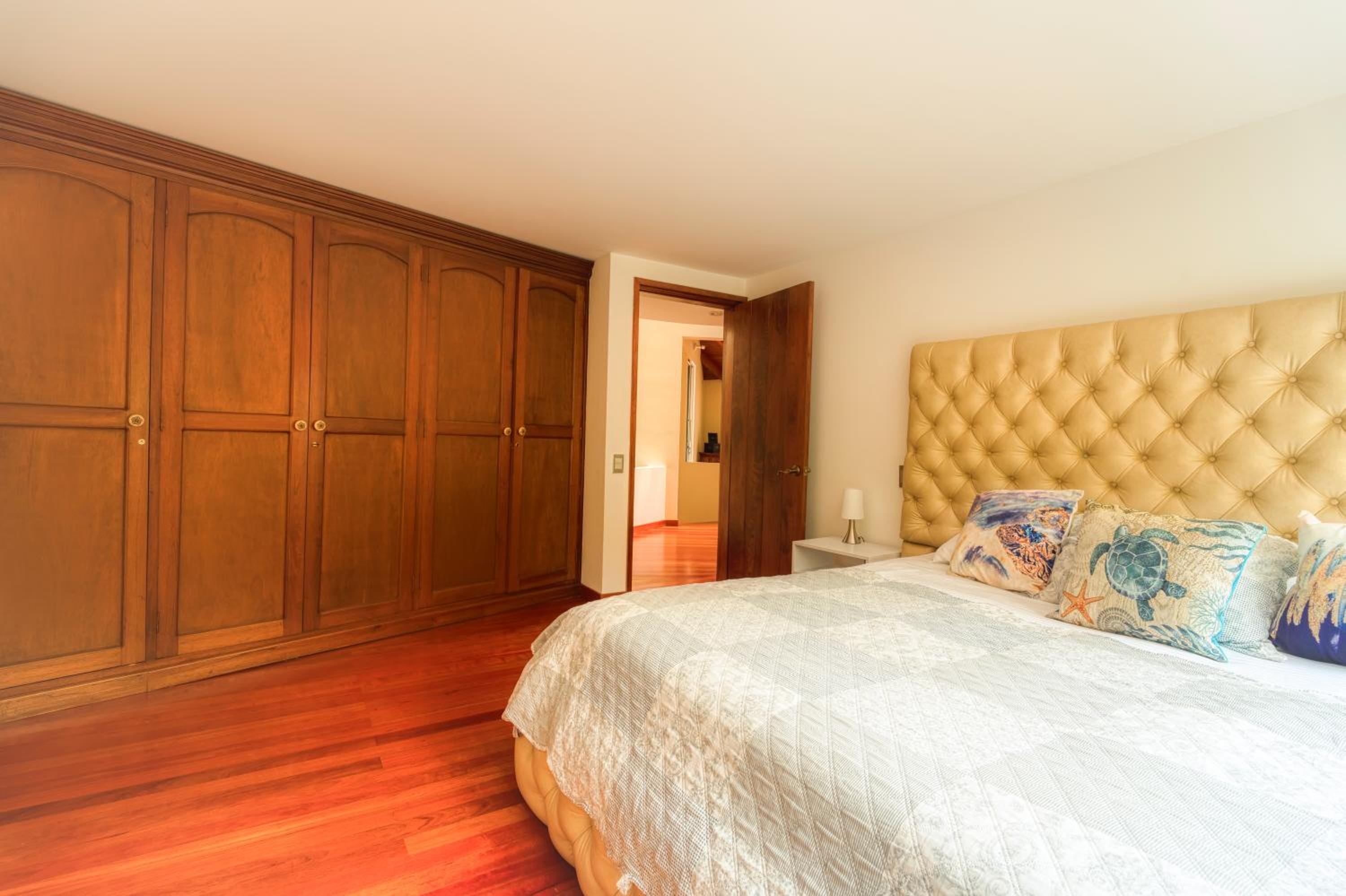 Nice Mansion AC 6BR Pool,Básquet,Playground,Games