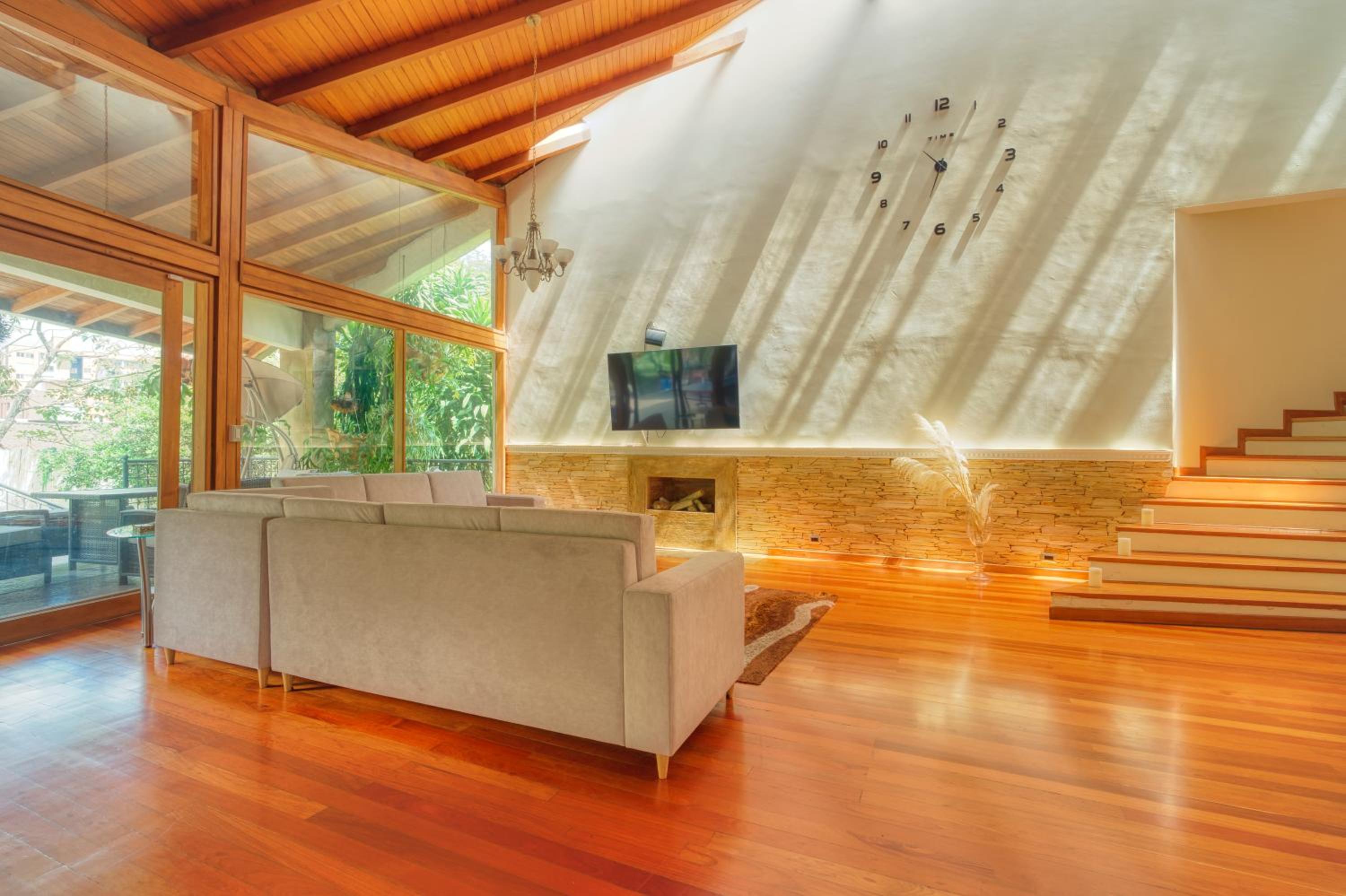 Nice Mansion AC 6BR Pool,Básquet,Playground,Games