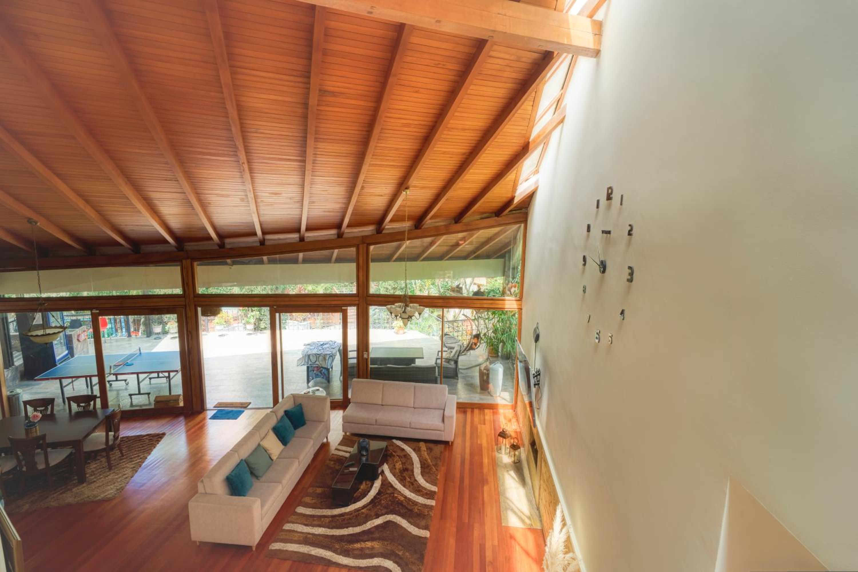 Nice Mansion AC 6BR Pool,Básquet,Playground,Games