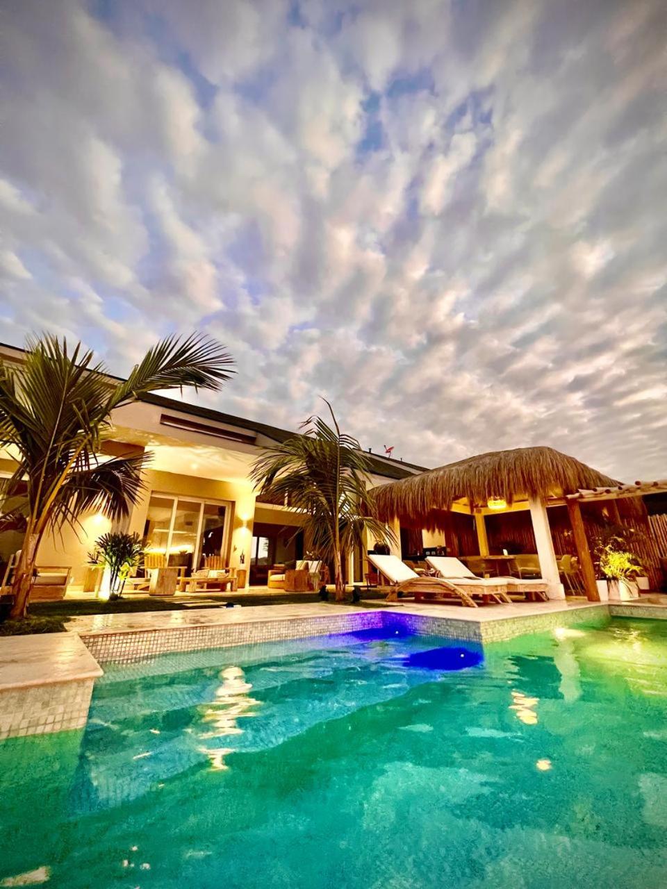 Villa Marina Casa de Playa