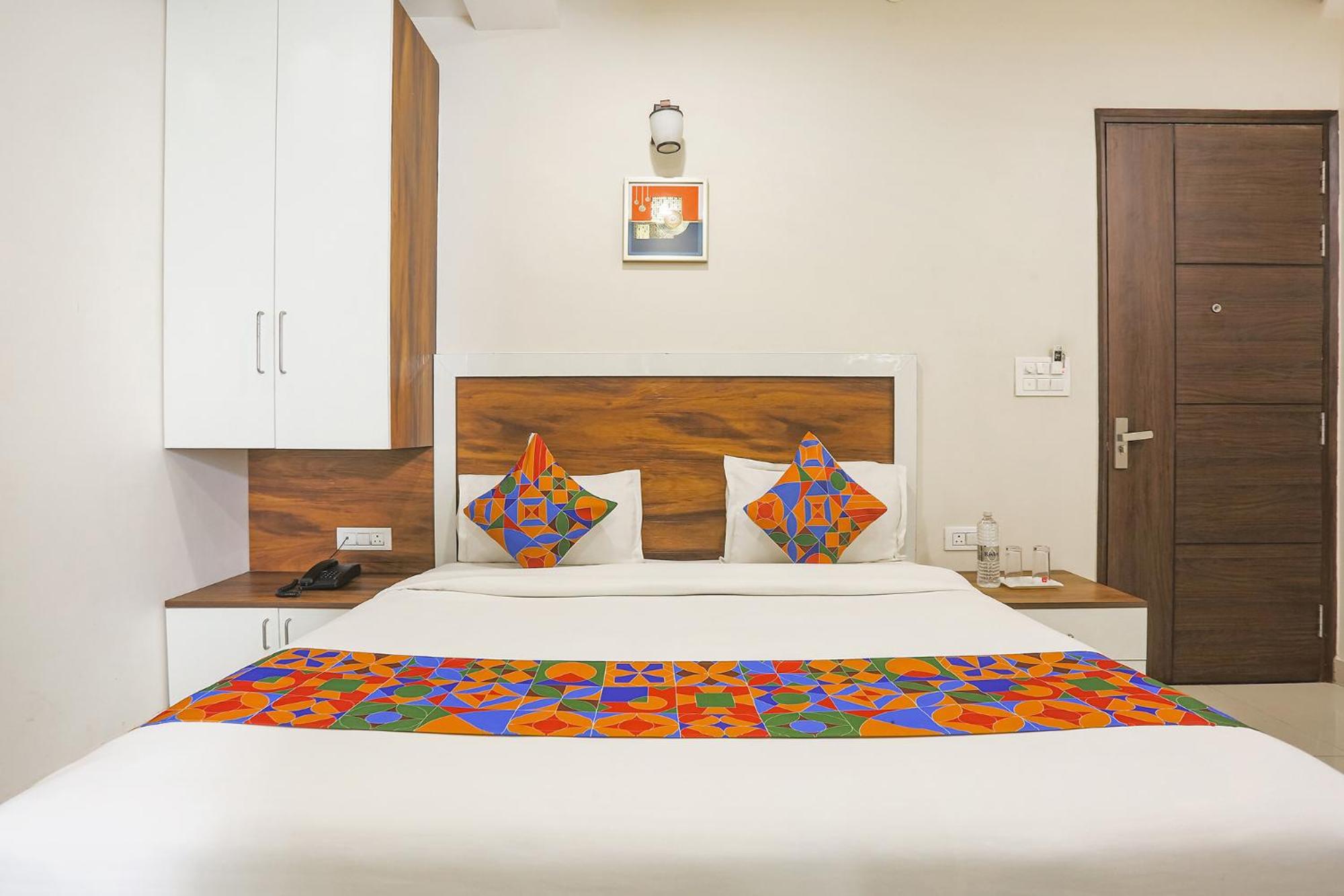 FabHotel Embrace