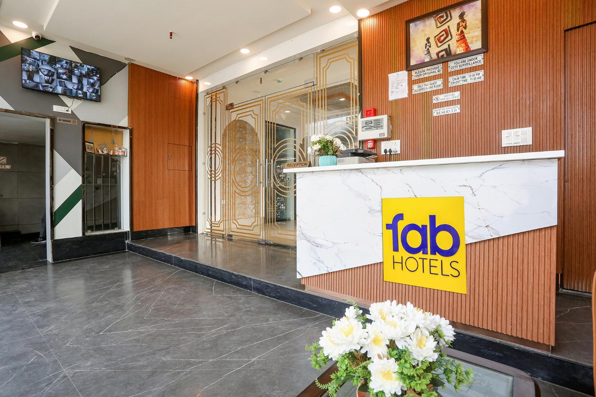 FabHotel Embrace