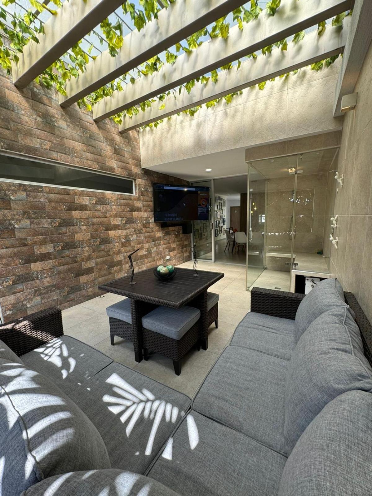 Residencia Privada Delux Cali