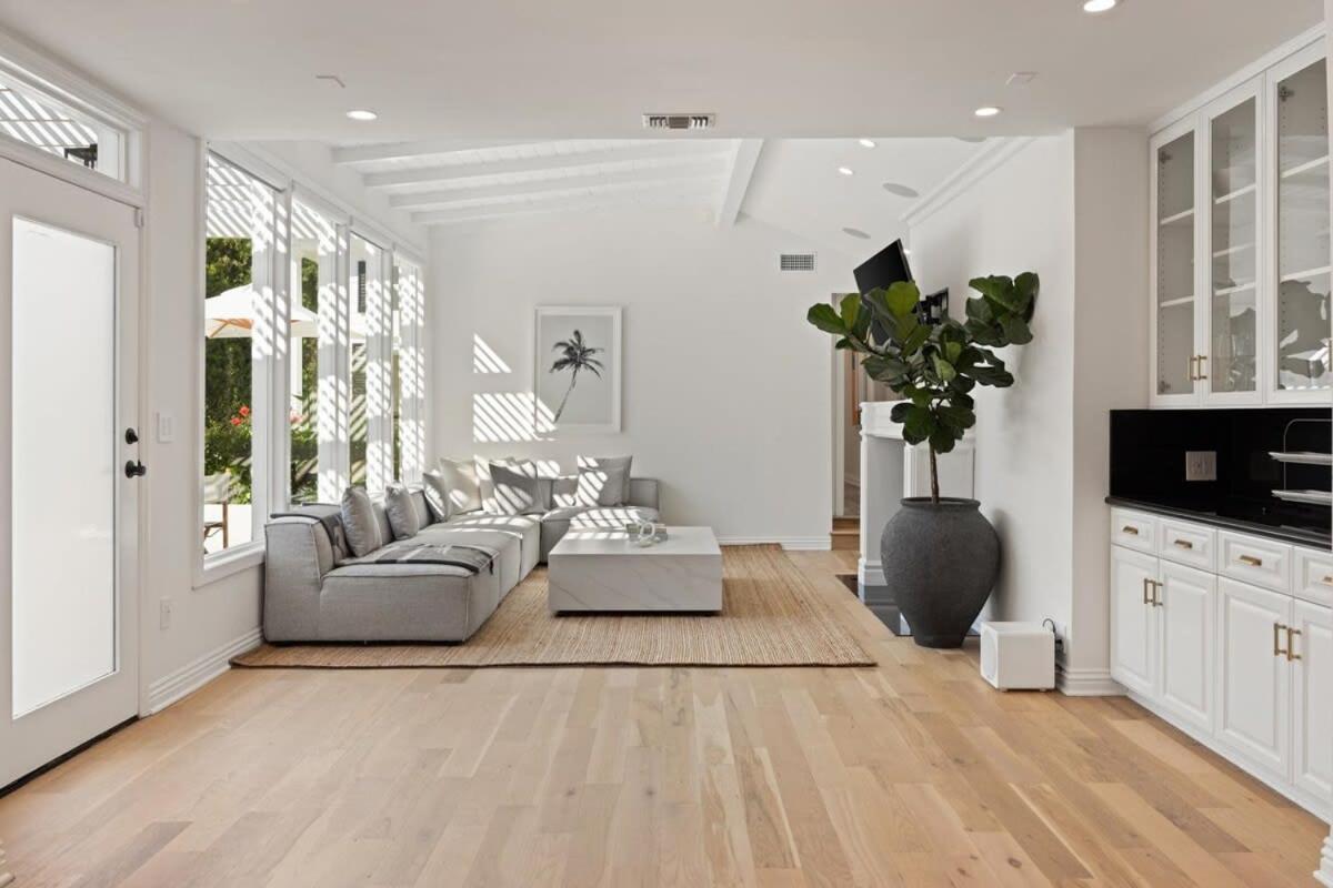 Belmont Beverly Hills by Stay Awhile Villas
