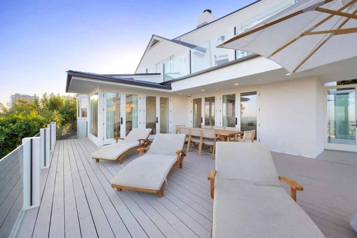 Balmain Manor by Stay Awhile Villas