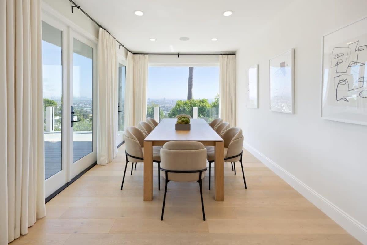 Balmain Manor by Stay Awhile Villas