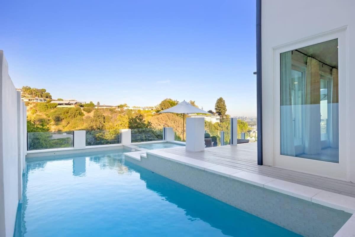 Balmain Manor by Stay Awhile Villas