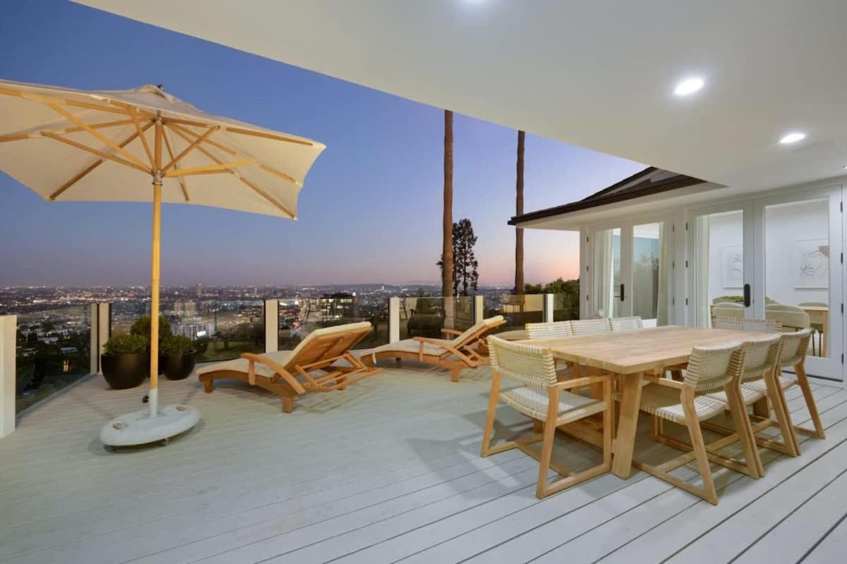 Balmain Manor by Stay Awhile Villas