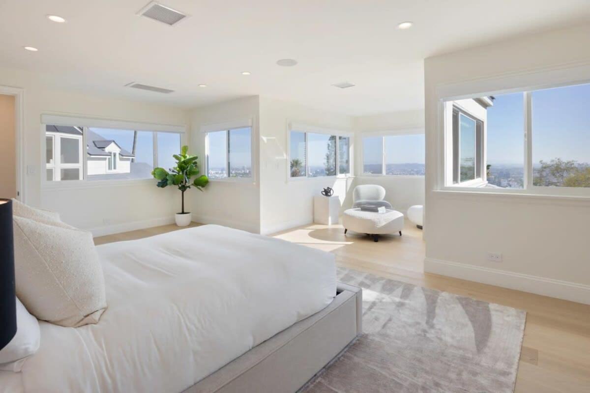 Balmain Manor by Stay Awhile Villas