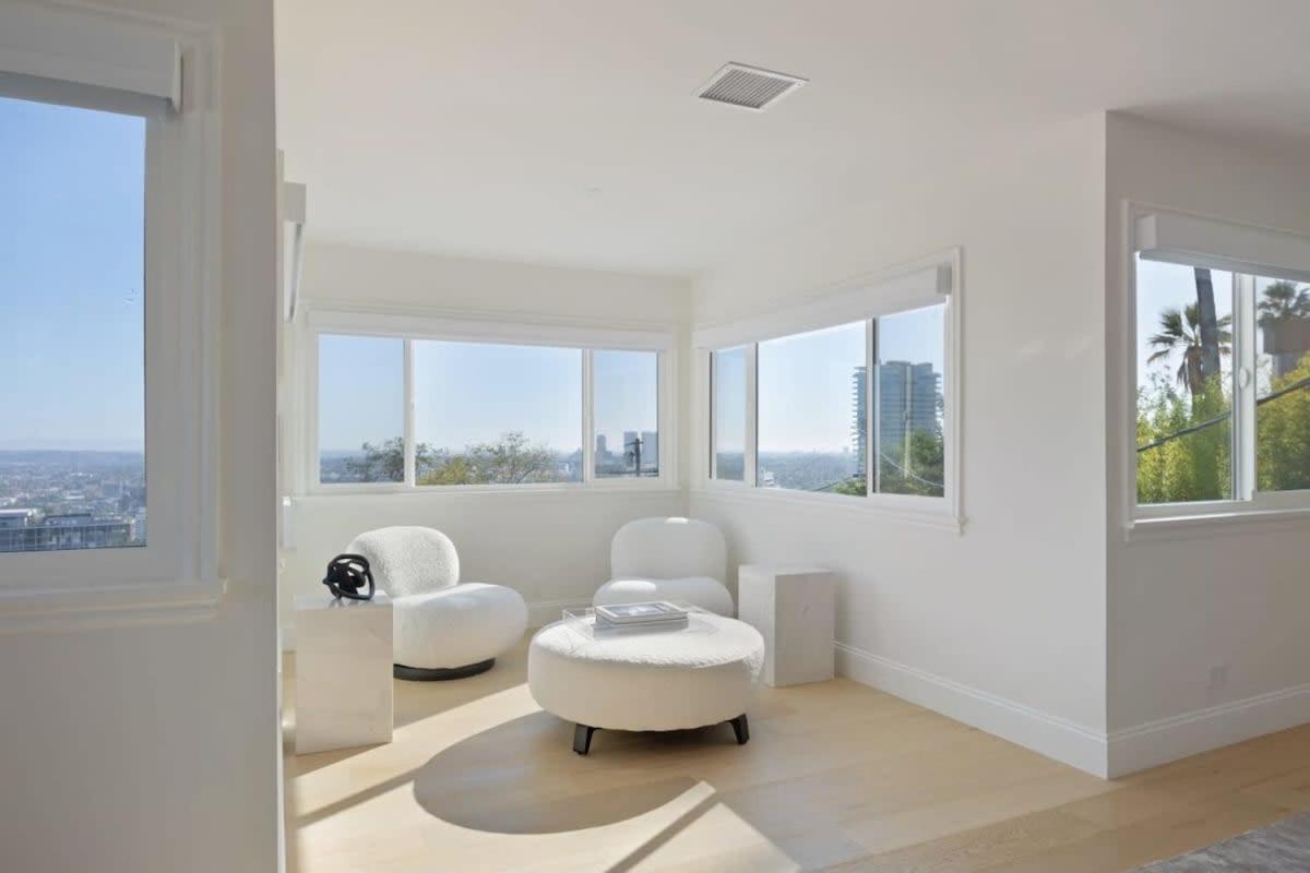Balmain Manor by Stay Awhile Villas