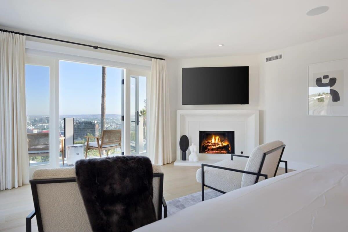 Balmain Manor by Stay Awhile Villas