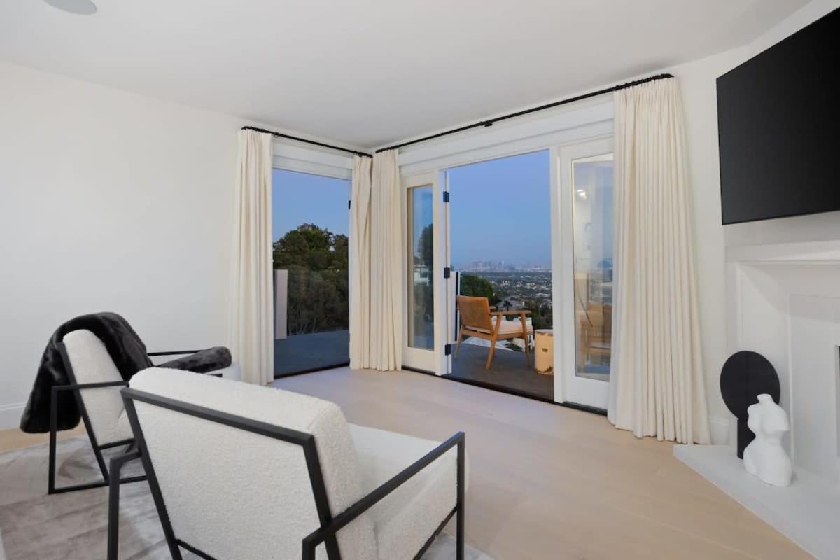 Balmain Manor by Stay Awhile Villas