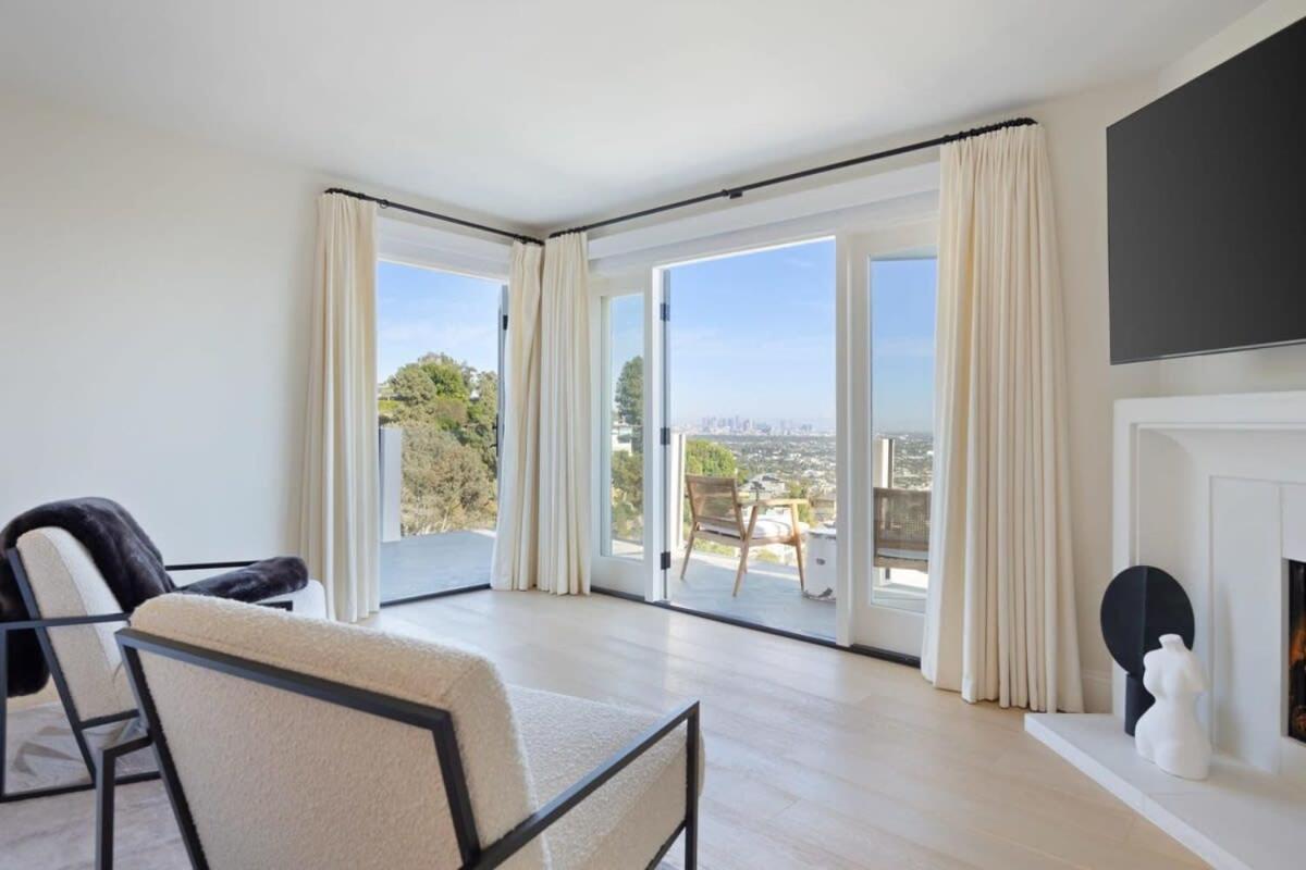 Balmain Manor by Stay Awhile Villas