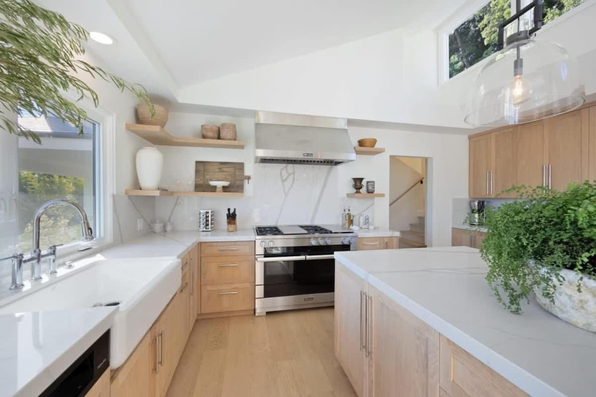 Balmain Manor by Stay Awhile Villas