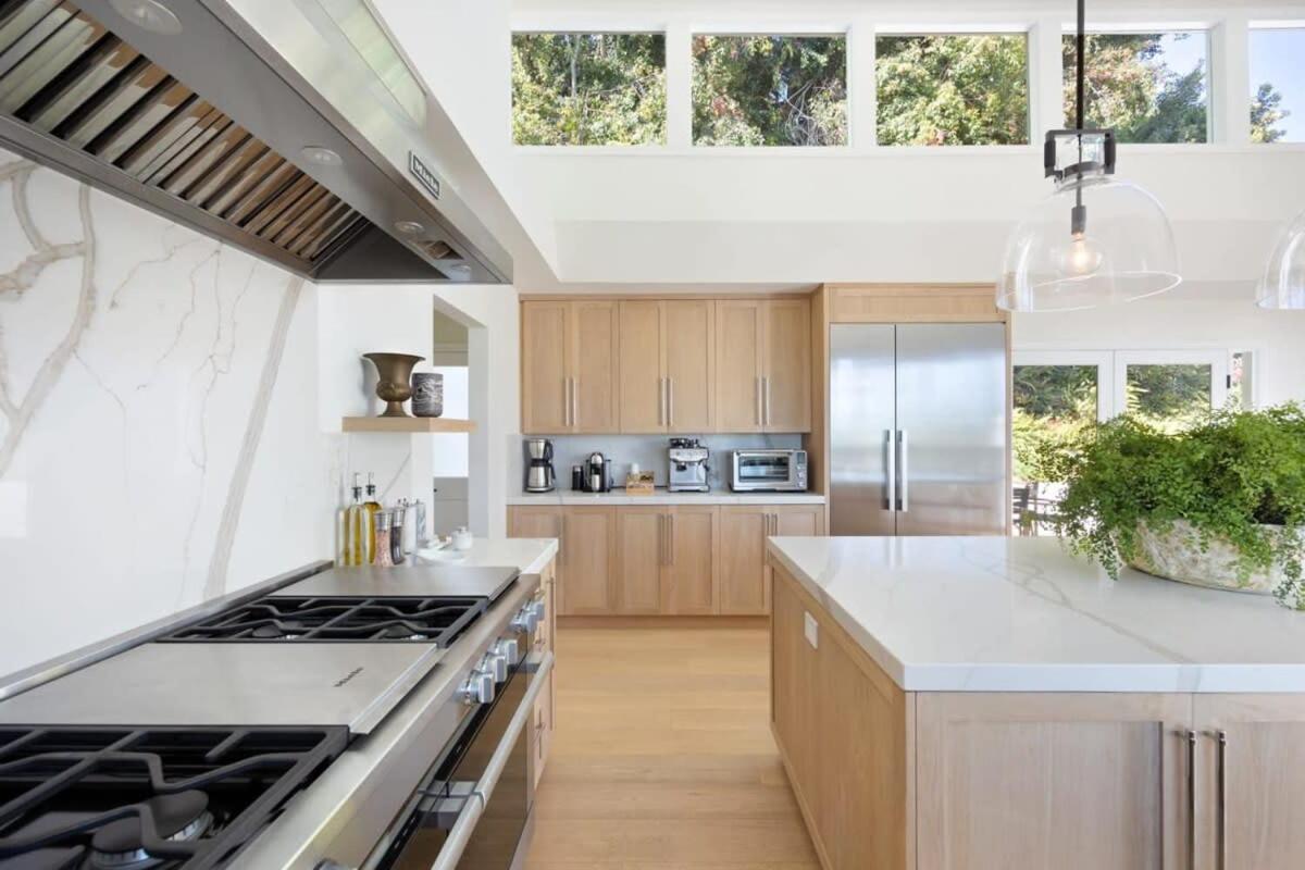 Balmain Manor by Stay Awhile Villas