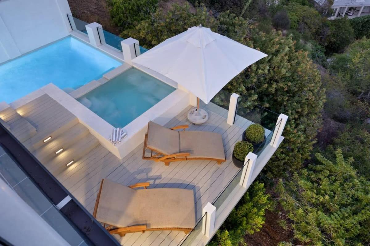 Balmain Manor by Stay Awhile Villas