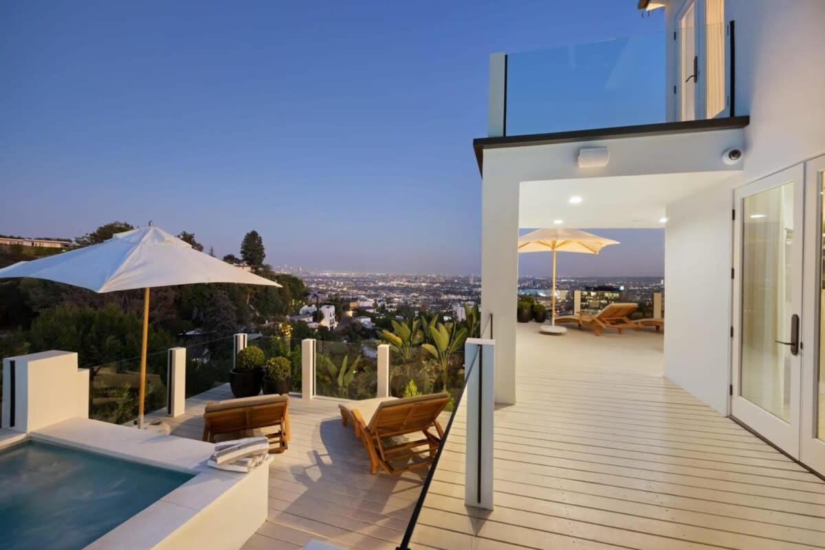 Balmain Manor by Stay Awhile Villas