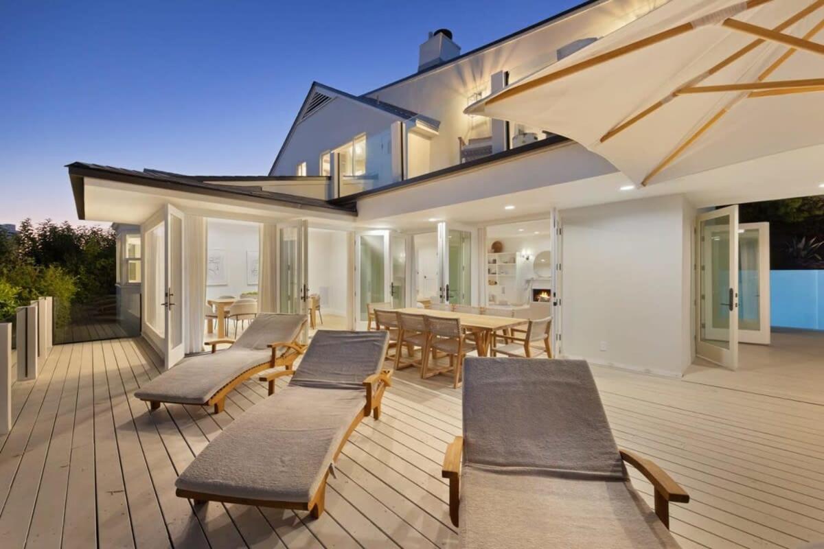Balmain Manor by Stay Awhile Villas