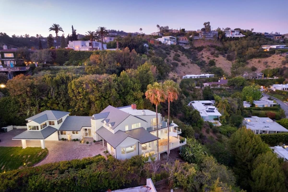 Balmain Manor by Stay Awhile Villas