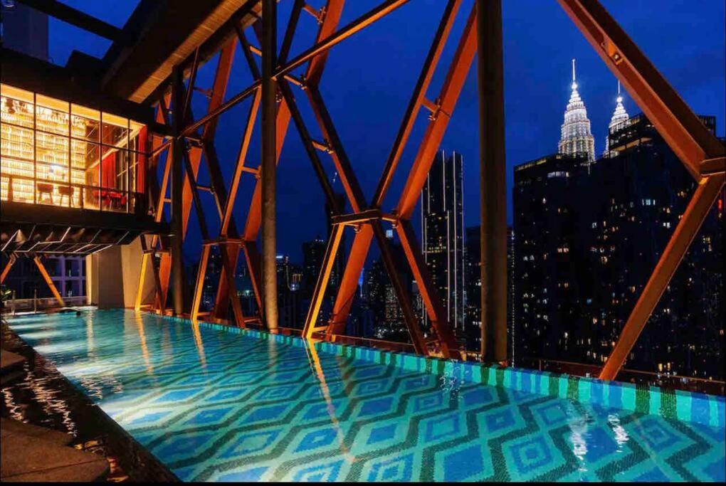 Scarletz Premium Suites KLCC Iconic TwinTower #40