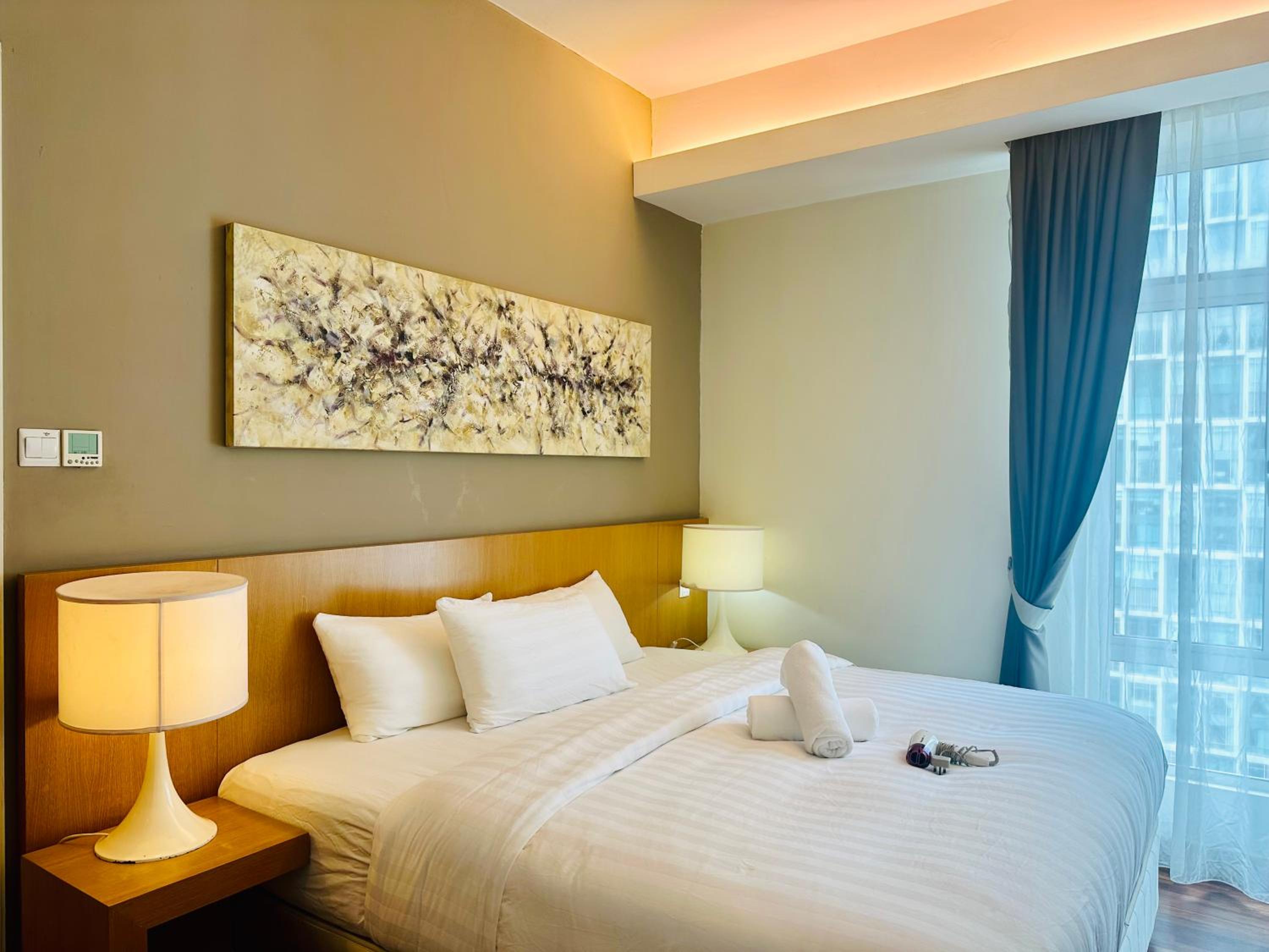 SOHO SUITES KLCC by DREAMS