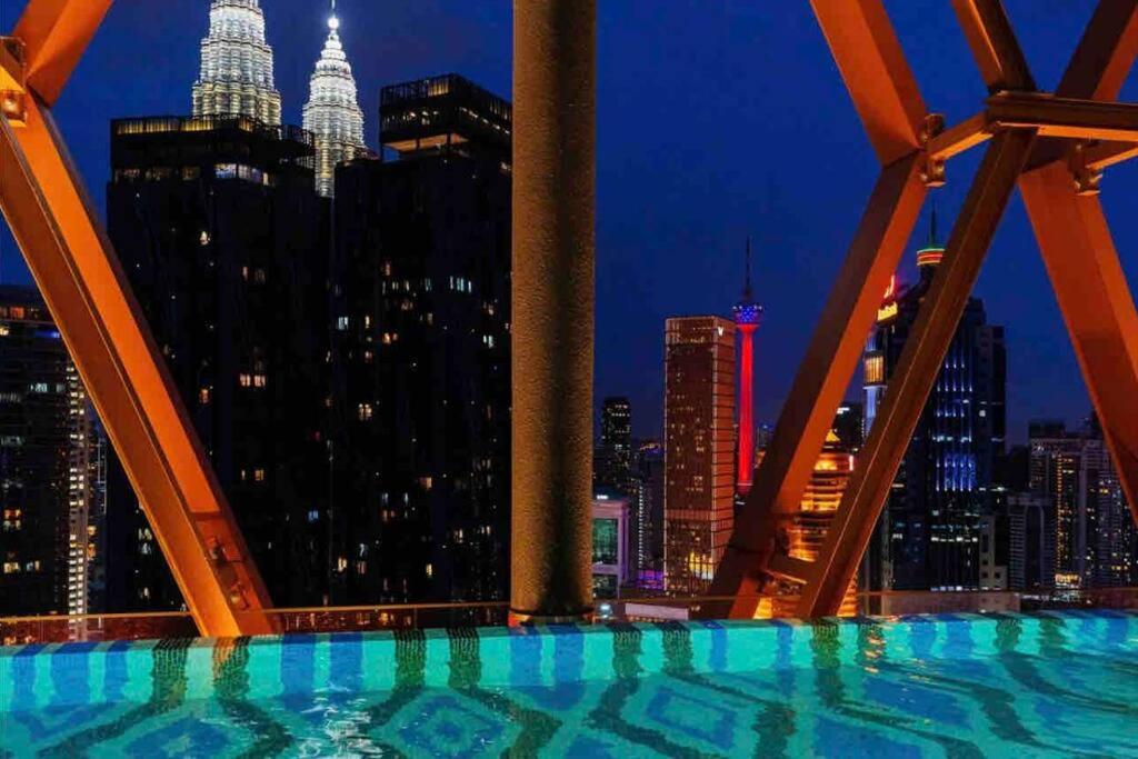 Scarletz Premium Suites KLCC Iconic TwinTower #40