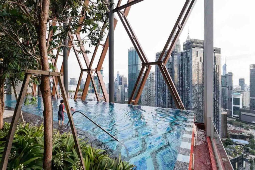 Scarletz Premium Suites KLCC Iconic TwinTower #40