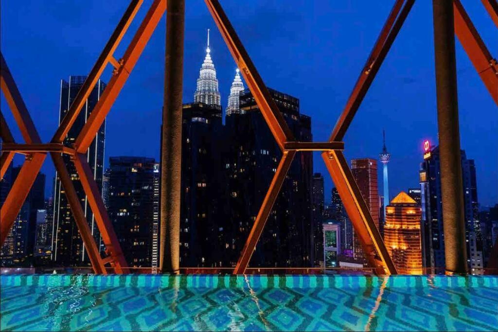 Scarletz Premium Suites KLCC Iconic TwinTower #40