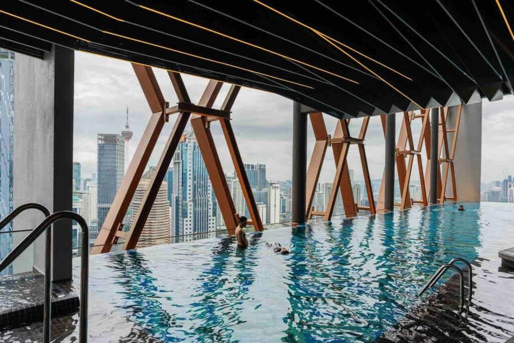 Scarletz Premium Suites KLCC Iconic TwinTower #40