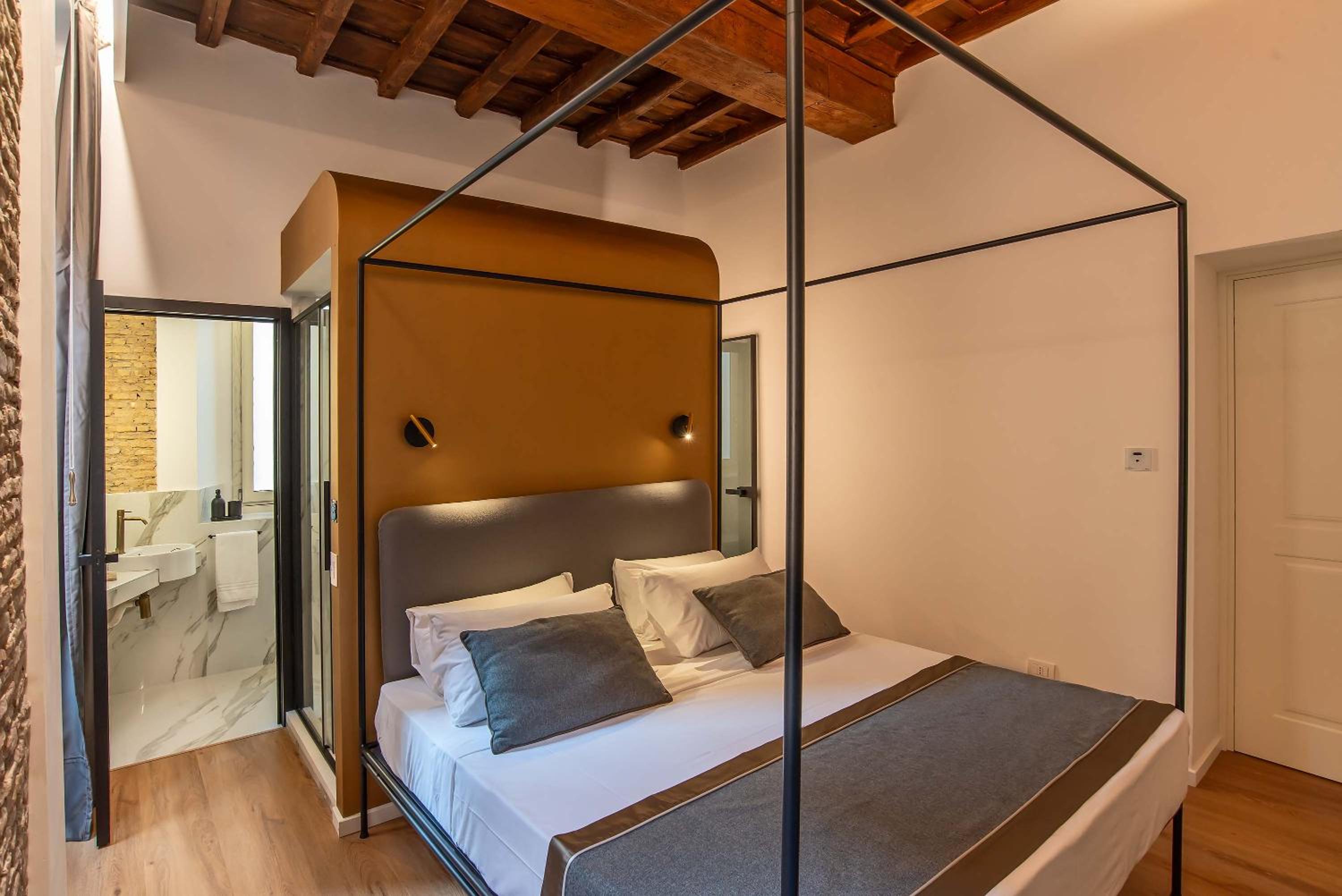 Ora Acanfora Suites