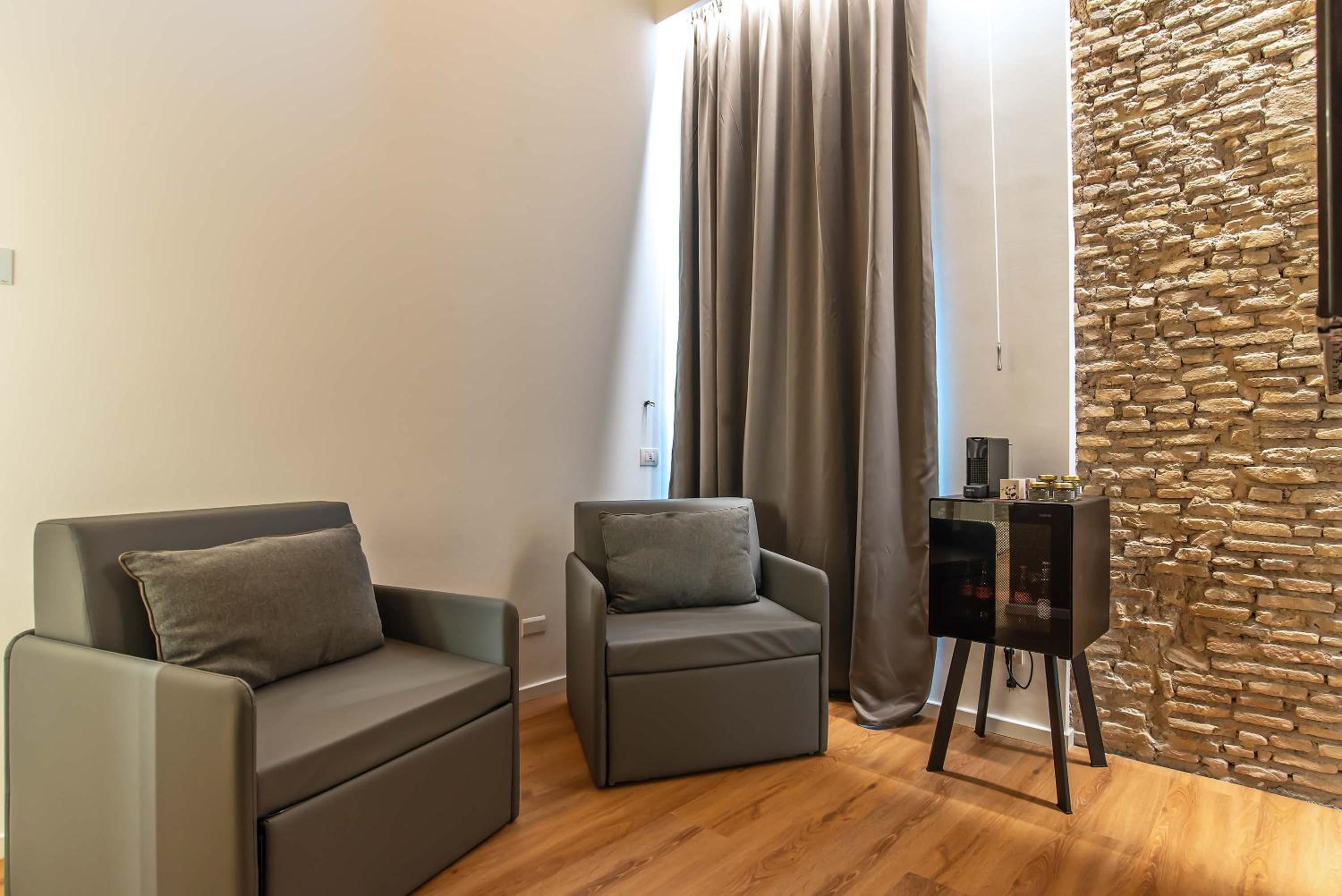 Ora Acanfora Suites