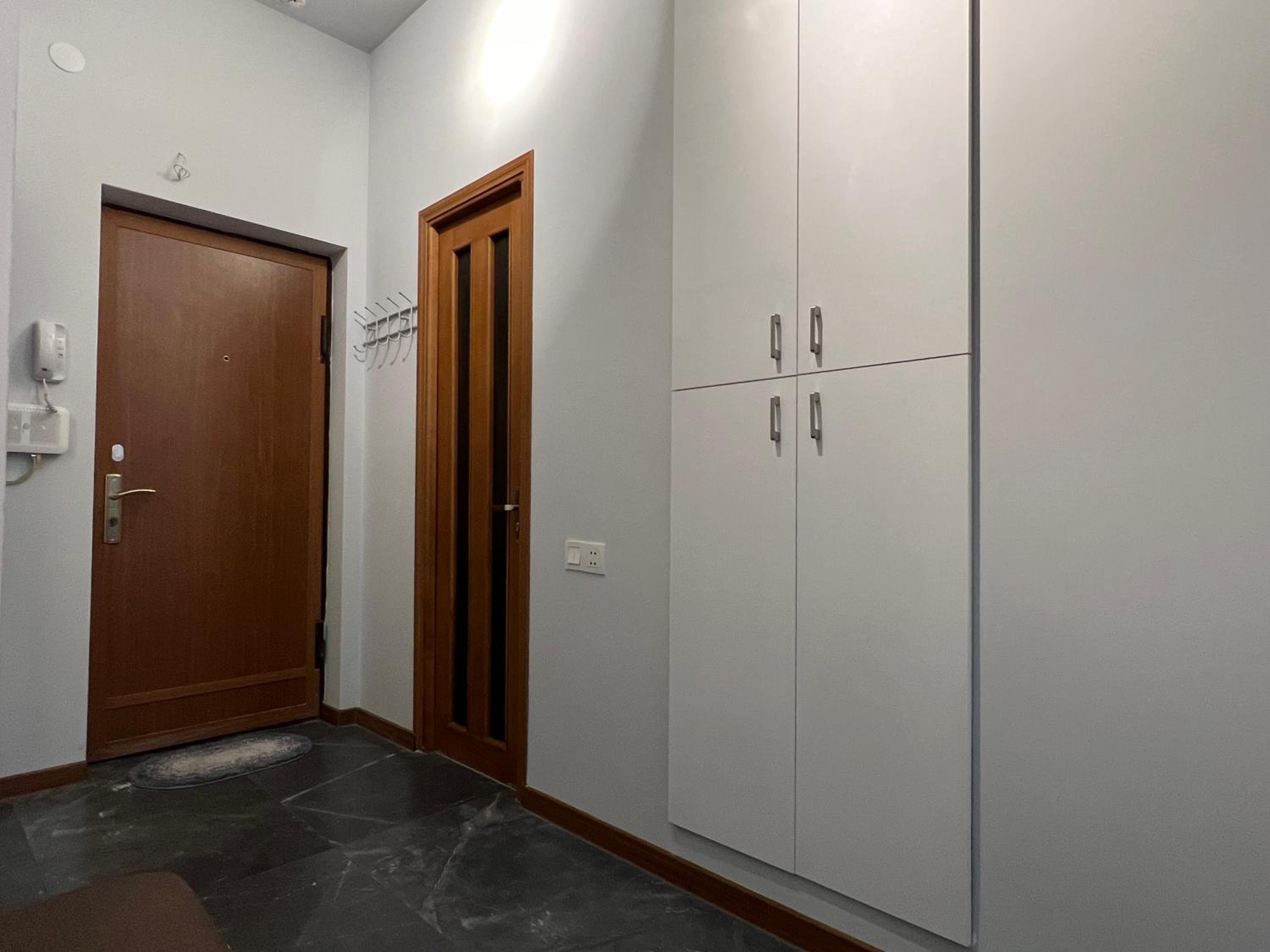 Small Center Suite