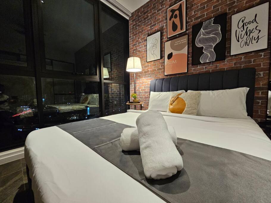 Scarletz Suites KLCC Free Netflix YouTube #23