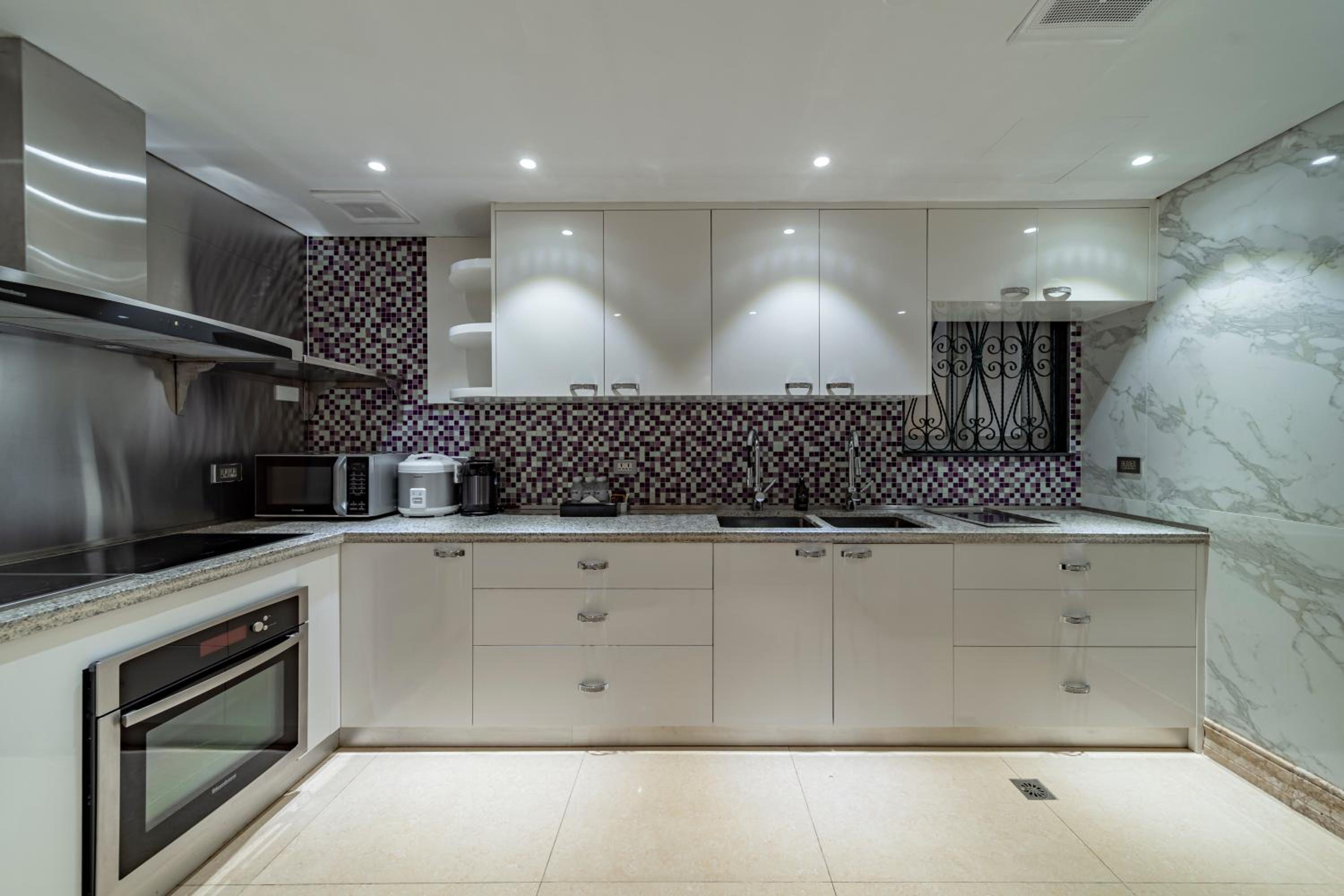 Sherwood Residence