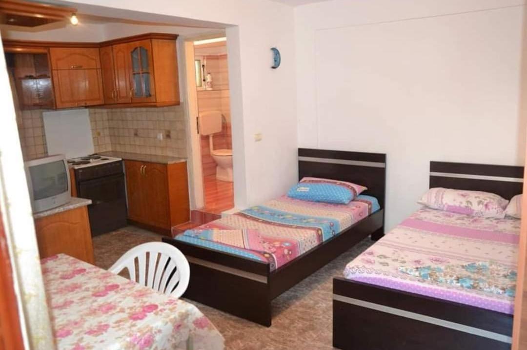 Shaban rooms Saranda