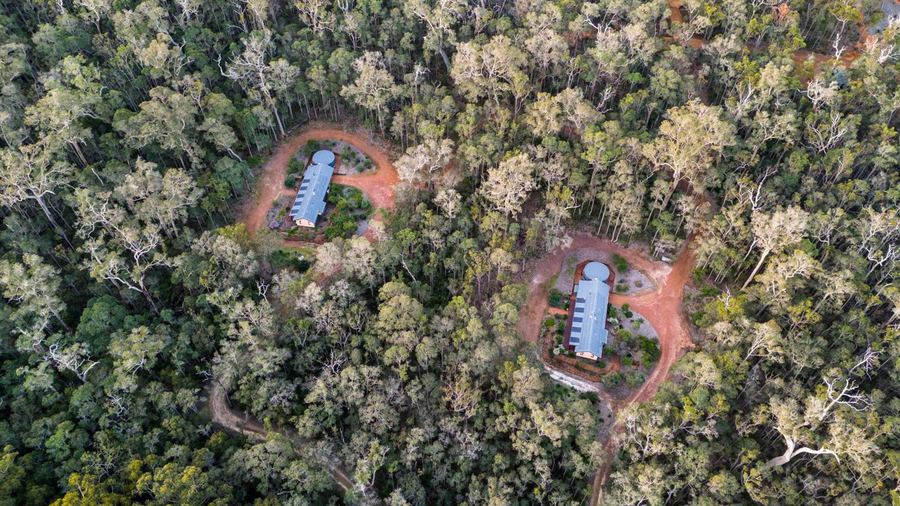 Jarrah Grove Forest Retreat - Adults Only Luxury Chalet