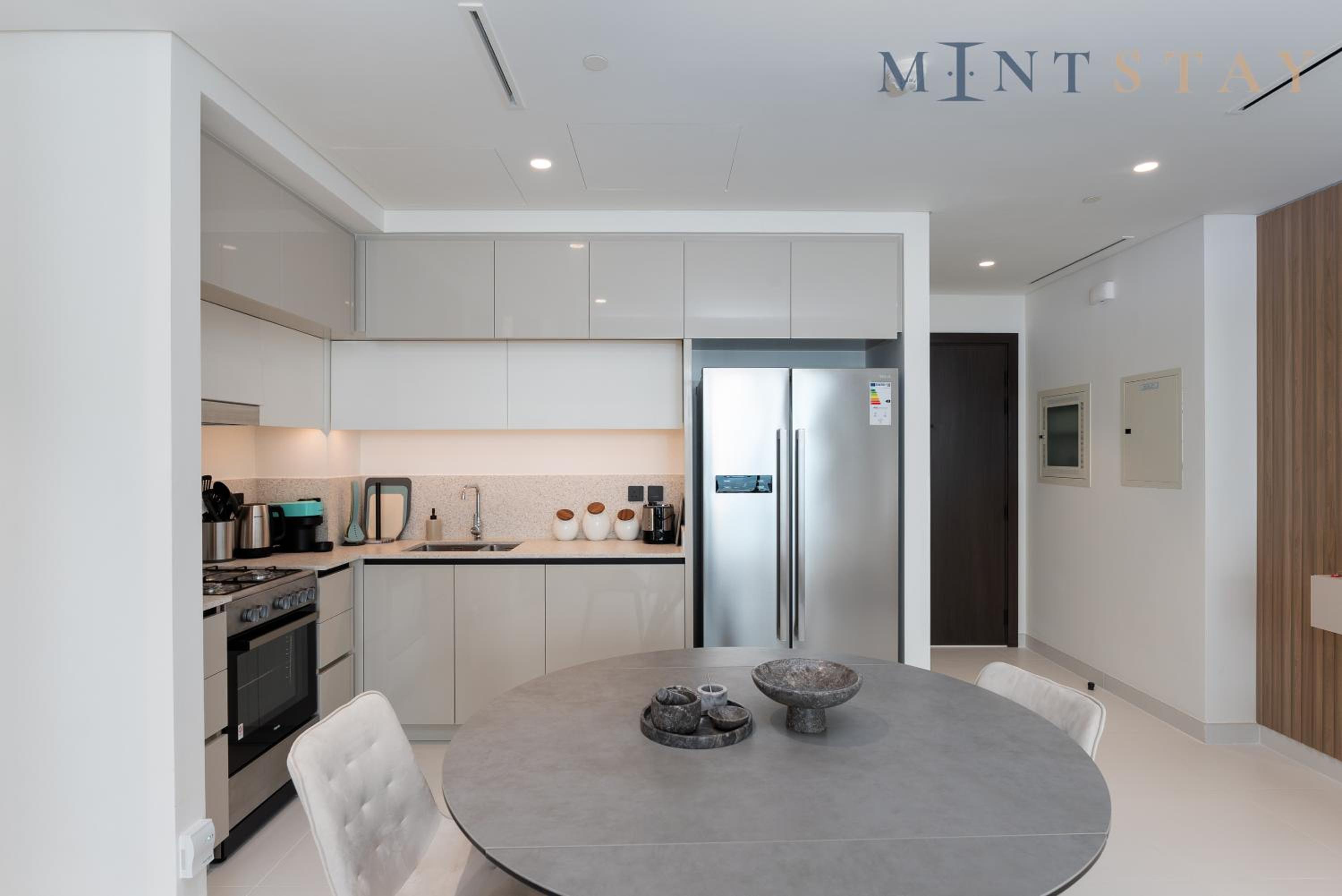 Marina Vista 2, Emaar Beachfront - Mint Stay
