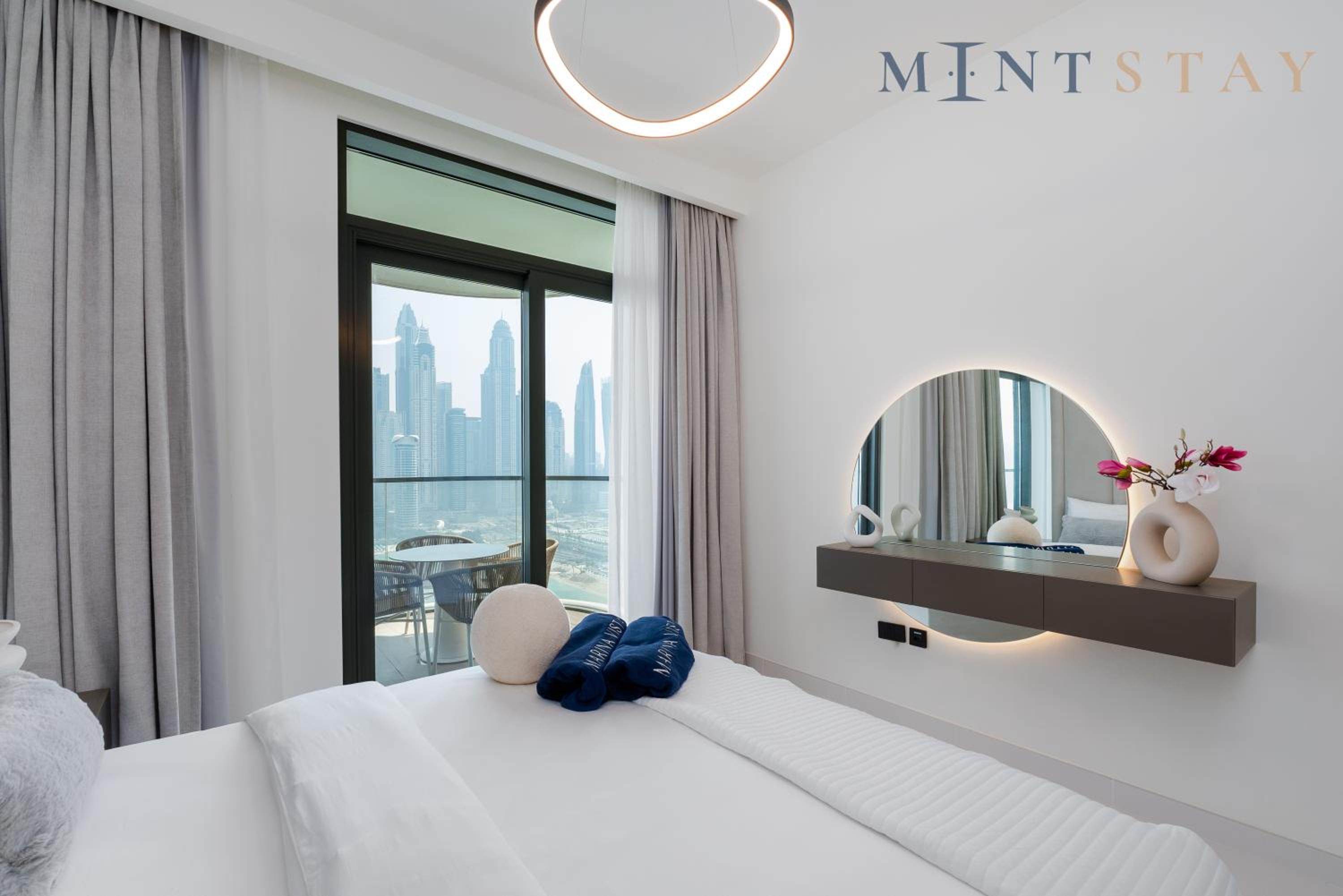 Marina Vista 2, Emaar Beachfront - Mint Stay
