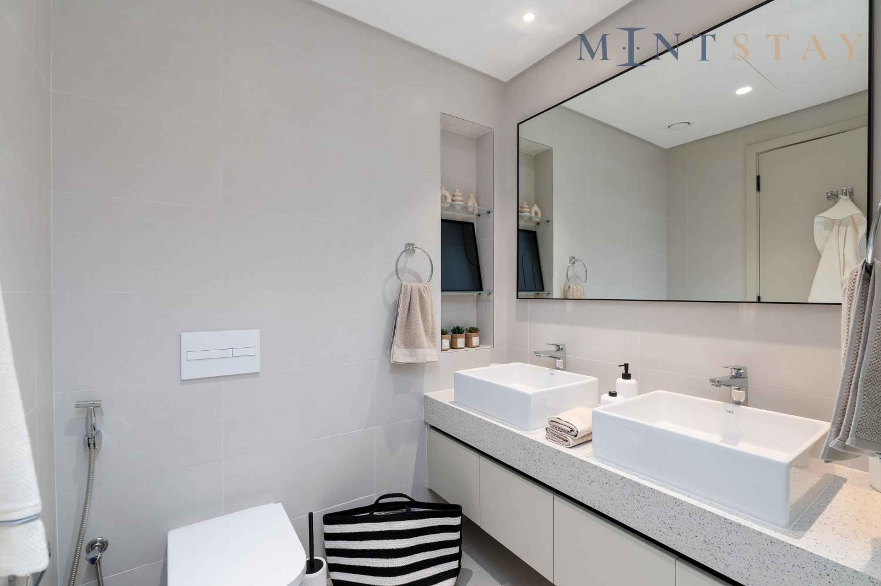 Marina Vista 2, Emaar Beachfront - Mint Stay