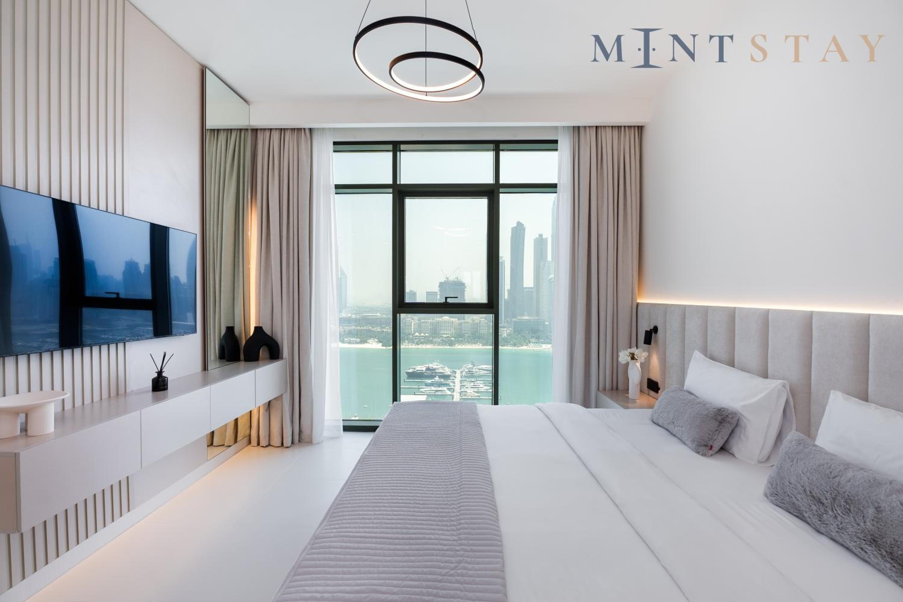 Marina Vista 2, Emaar Beachfront - Mint Stay