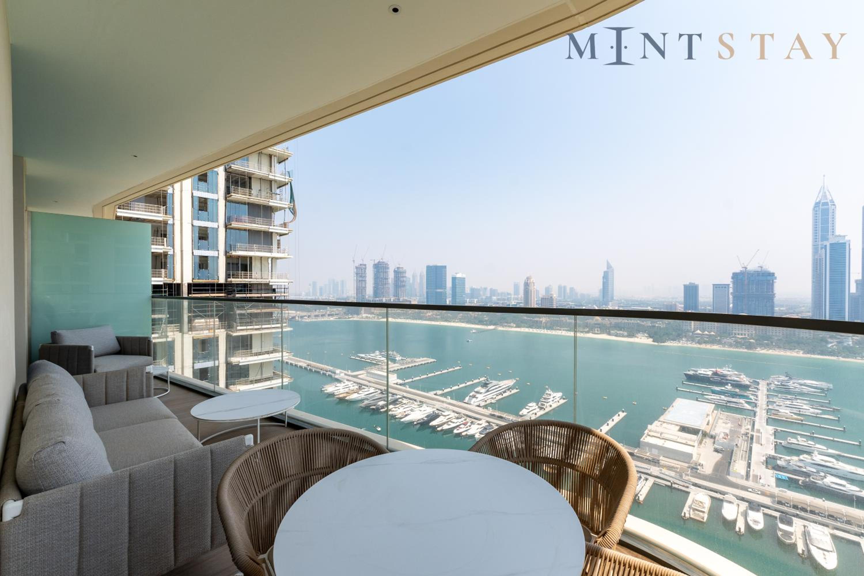 Marina Vista 2, Emaar Beachfront - Mint Stay