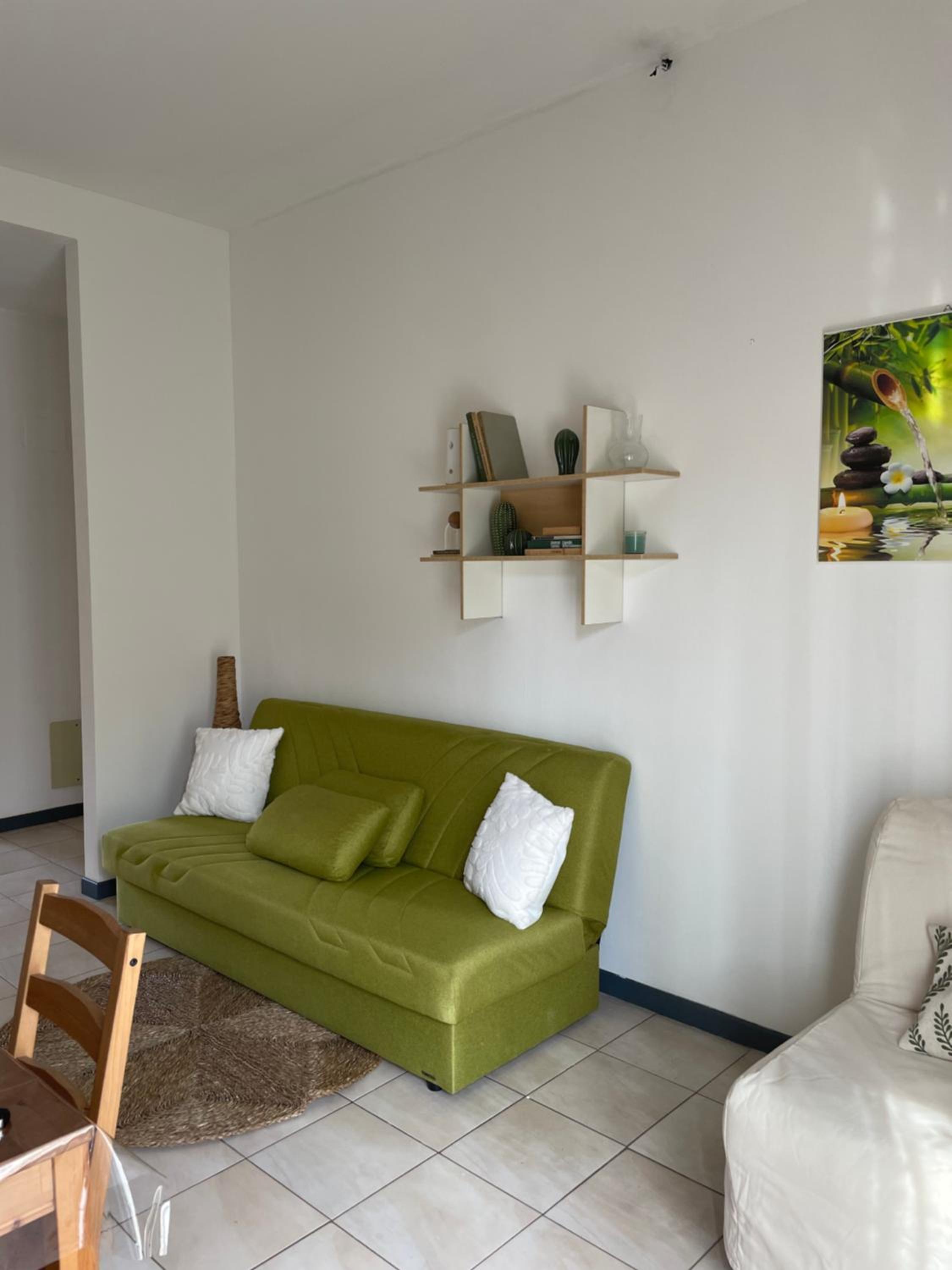 Bamboo apartment