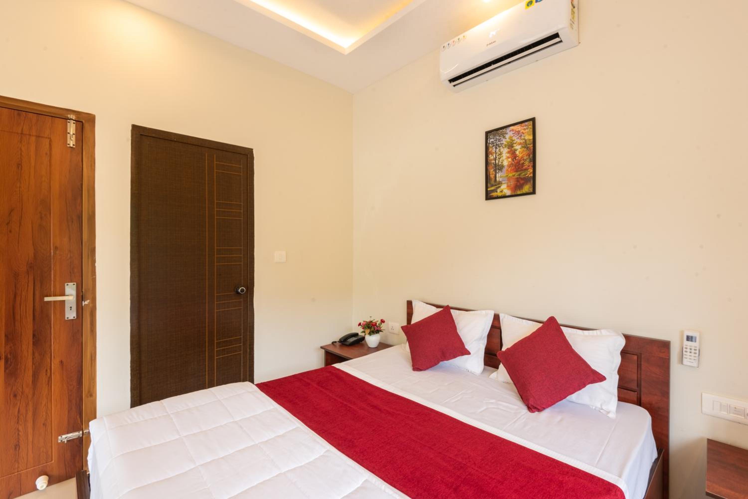 Abrigo Resorts