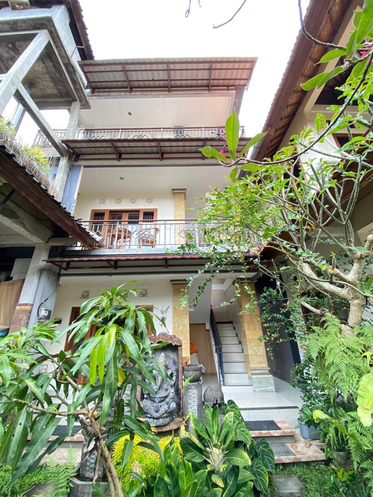 Bagus Homestay view 3