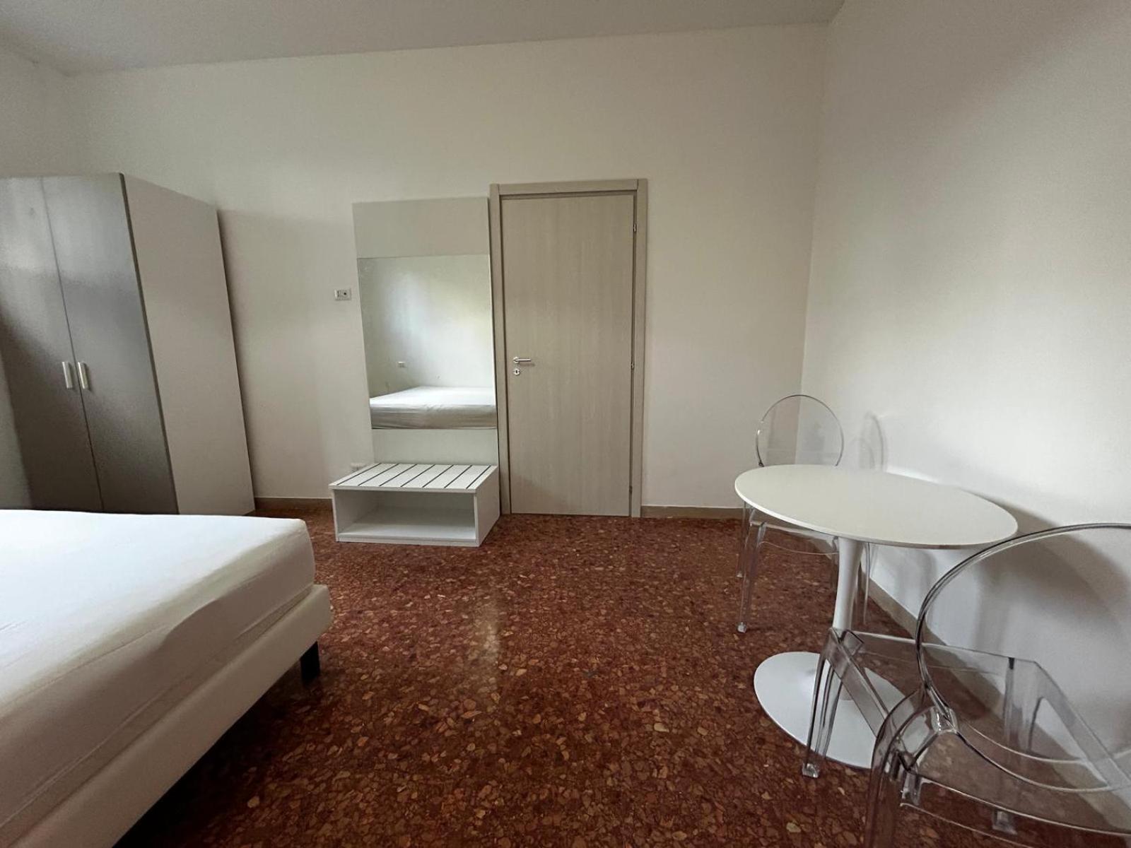 BAM BAM TIBURTINA Guesthouse